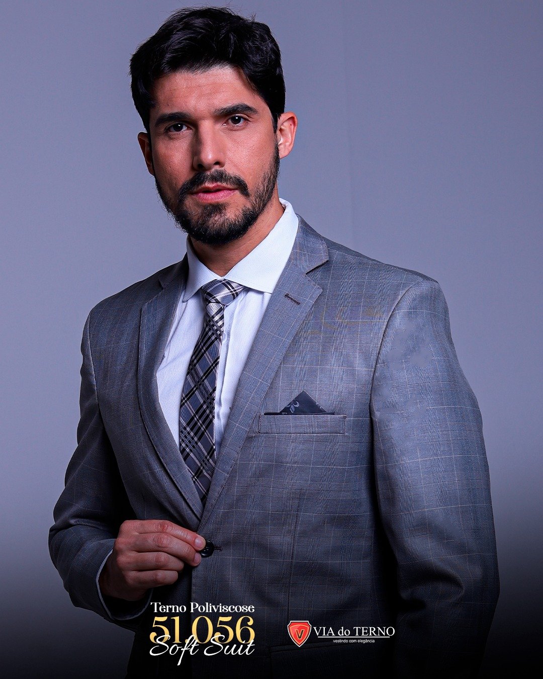 06 terno slim poliviscose soft suit