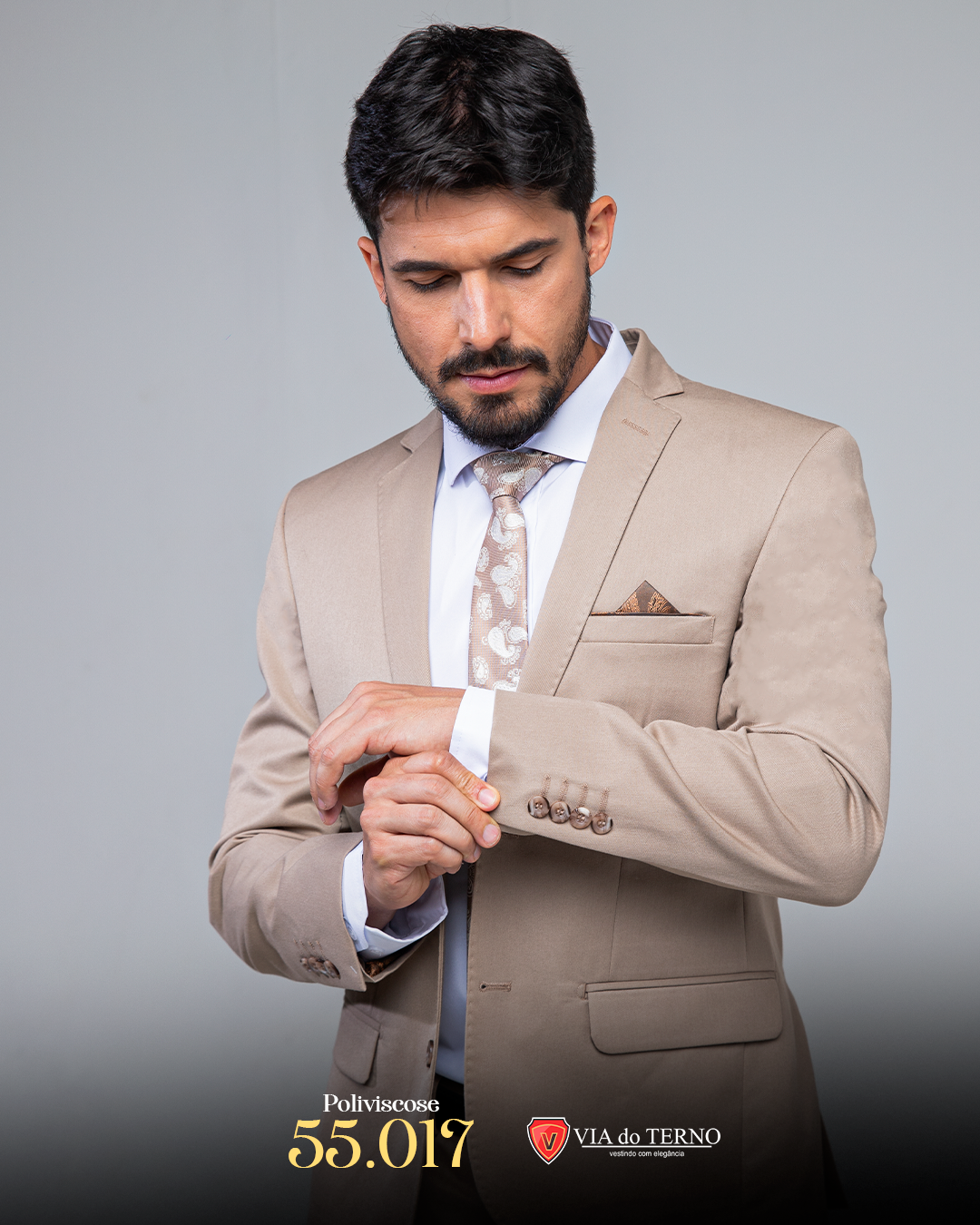 05 terno slim poliviscose bege