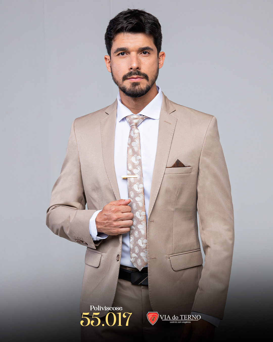 06 terno slim poliviscose bege