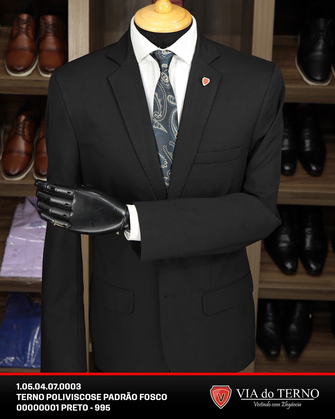 01 terno slim poliviscose preto padrao