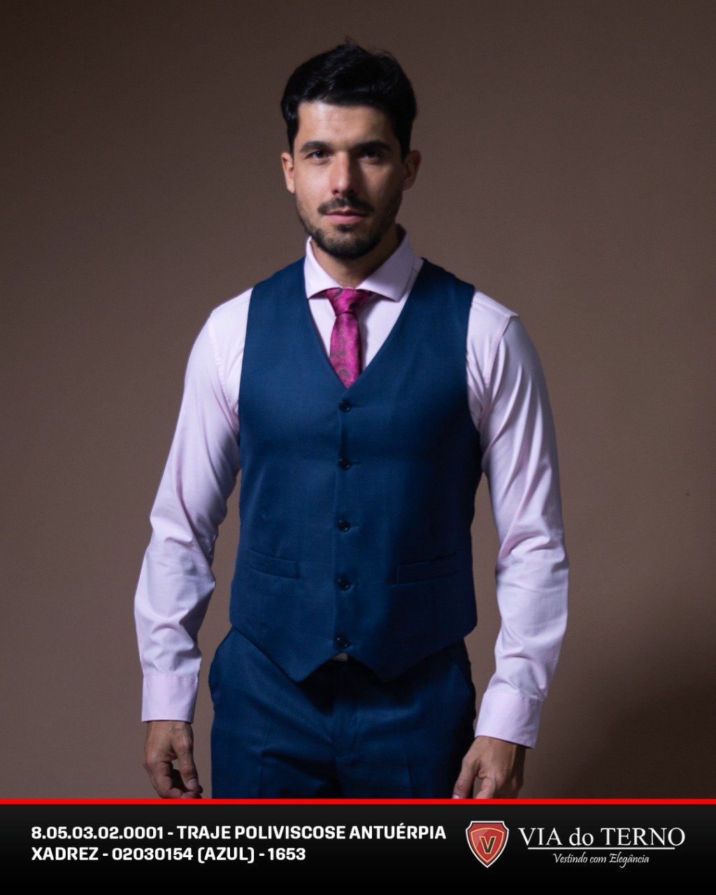 04 traje poliviscose xadrez azul