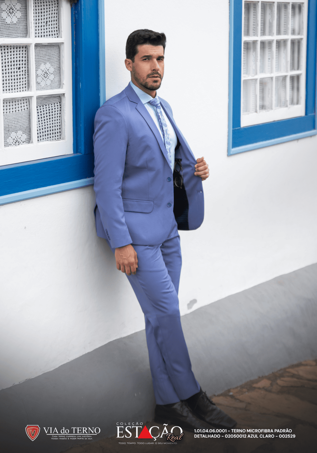 11 terno slim microfibra azul claro detalhado