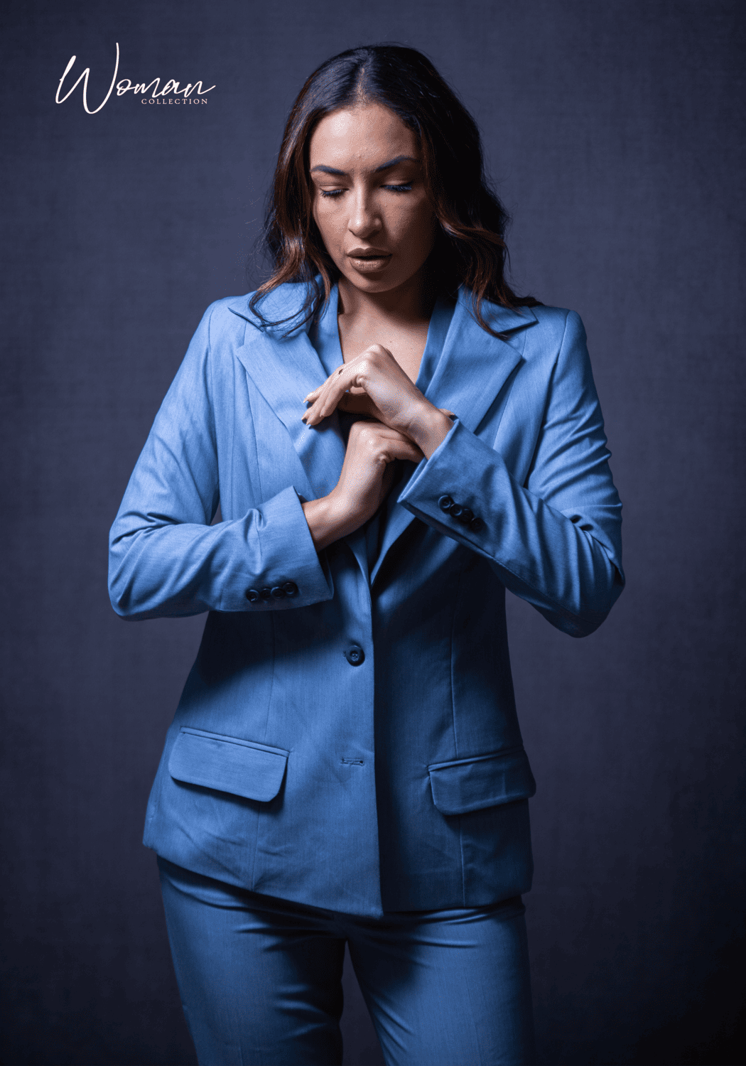 01 conjunto de alfaiataria feminino azul nevoa