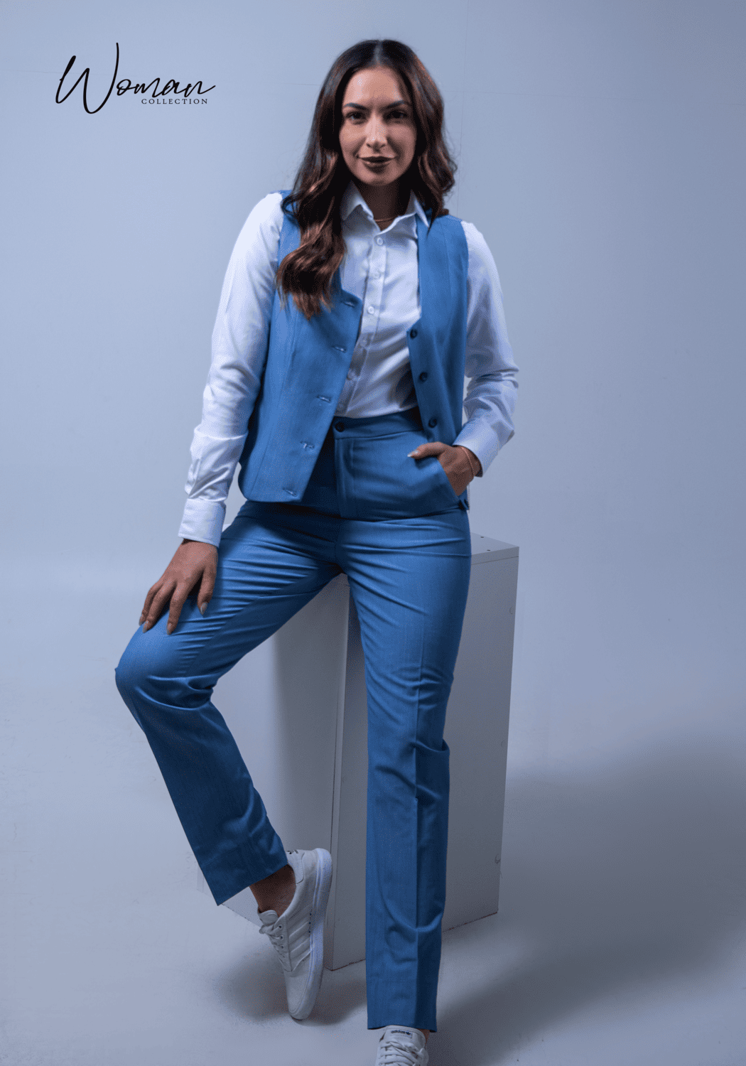 03 calca feminina de alfaiataria azul nevoa