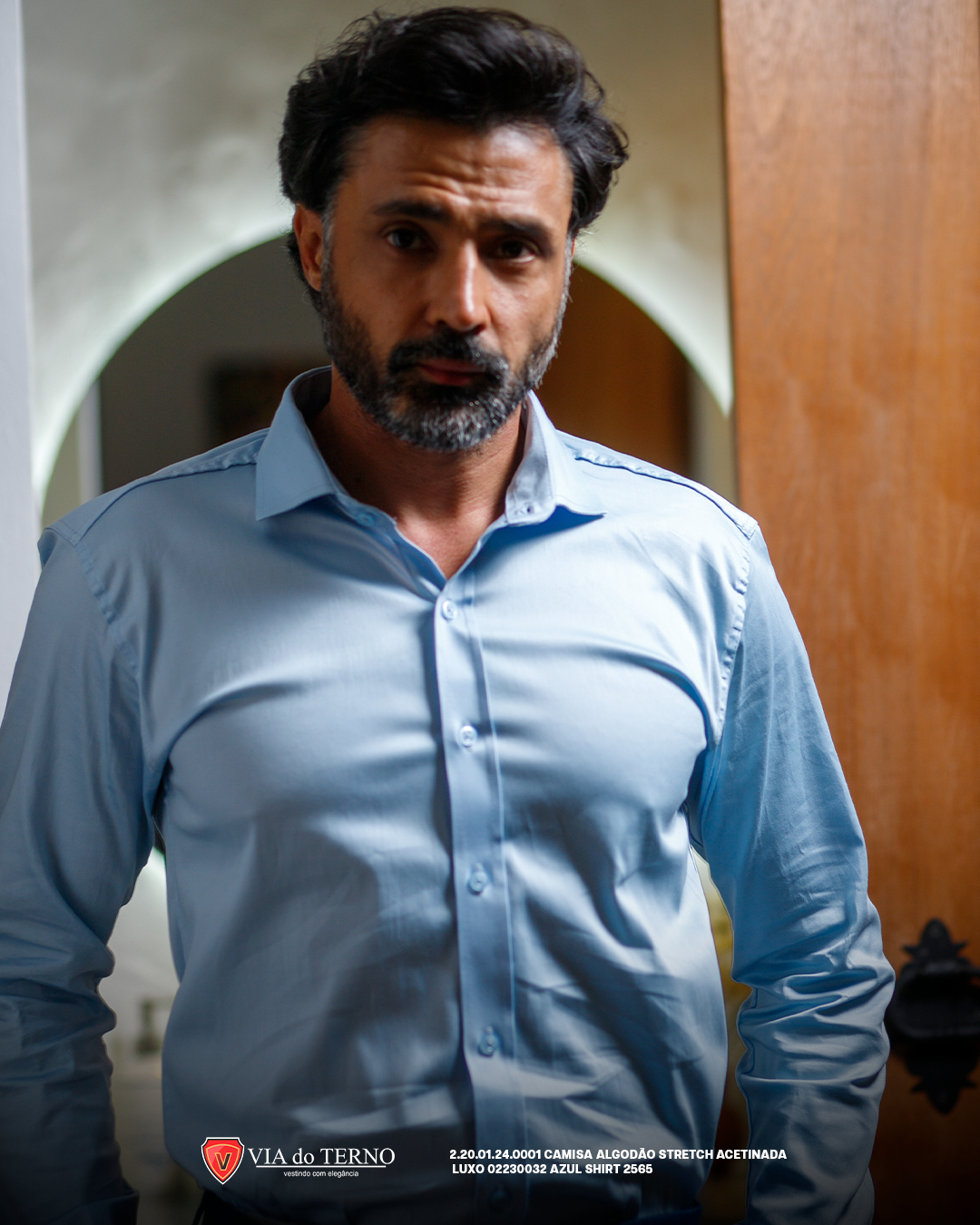 01 camisa social slim acetinada stretch luxo azul