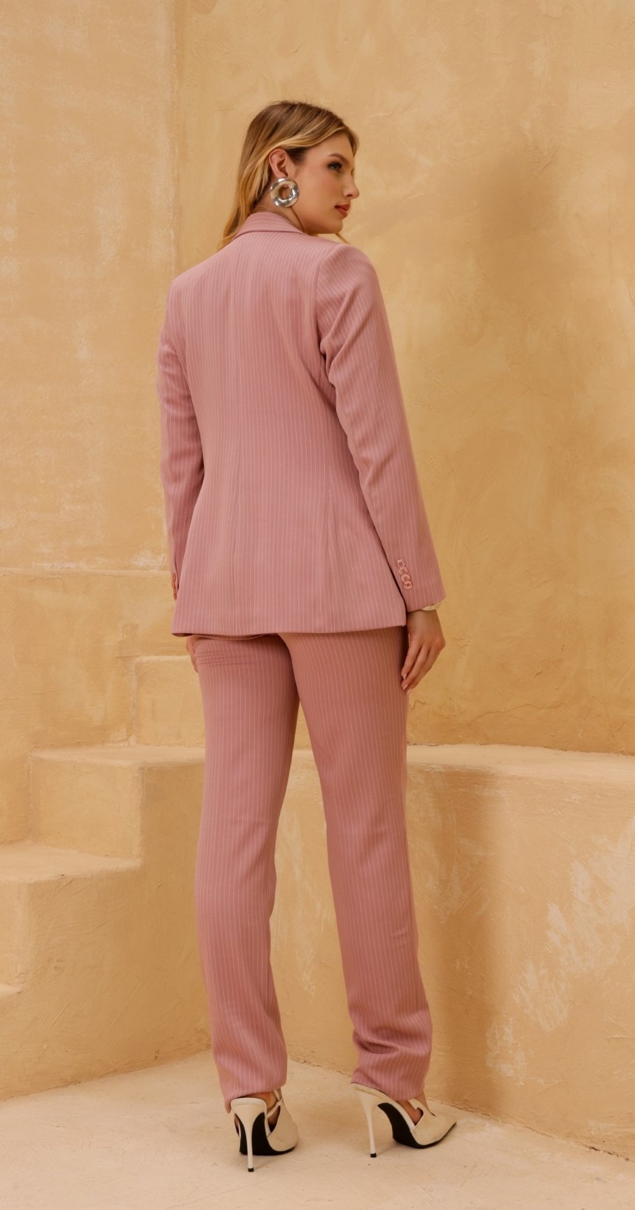 06 conjunto alfaiataria clarice risca de giz antique rose